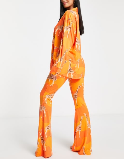 Chelsea Peers Petite long pajama set in orange giraffe print , 2 of 4