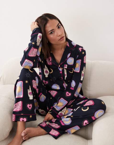 Chelsea Peers Petite set pigiama a maniche lunghe Halloween blu navy con stampa tarocchi - view 1