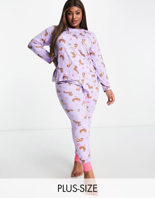 Chelsea Peers Plus - Pyjamaset met lange mouwen en broek met boorden in lila en roze teckel verjaardagsprint