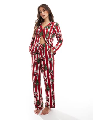 Chelsea Peers poly Christmas His & Hers long sleeve revere and trouser pyjama set in vintage santa stripe print-Multi φωτογραφία