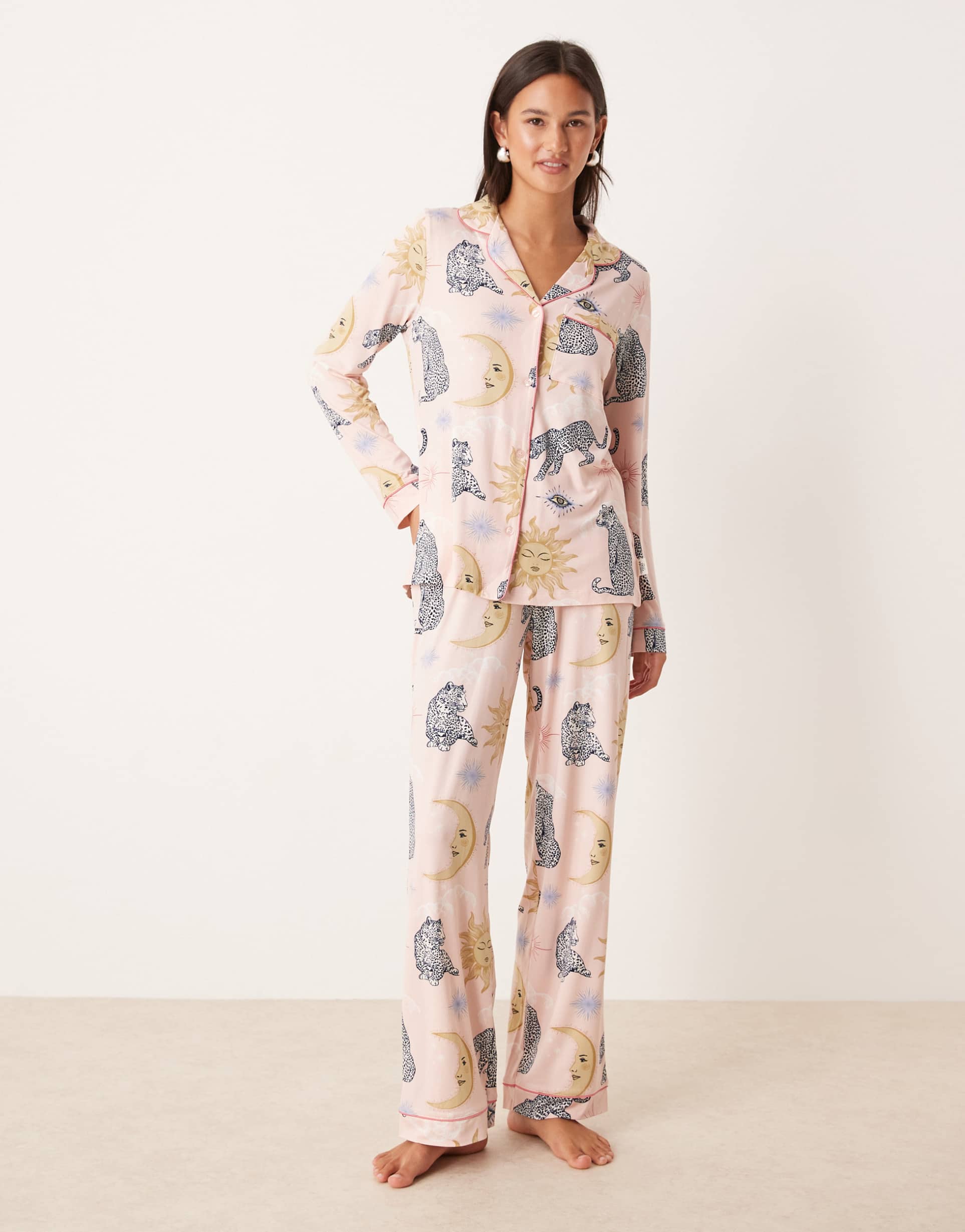 chelsea peers poly long sleeve camp collar pajama set in celestial tiger print