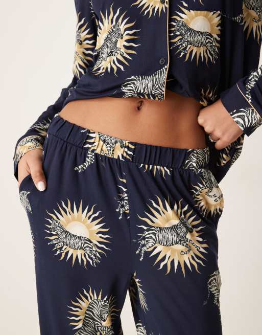 Chelsea Peers poly long sleeve camp collar pajama set in sun and zebra print