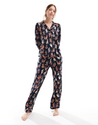 poly long sleeve revere top and pants pajama set in disco cat print-Multi