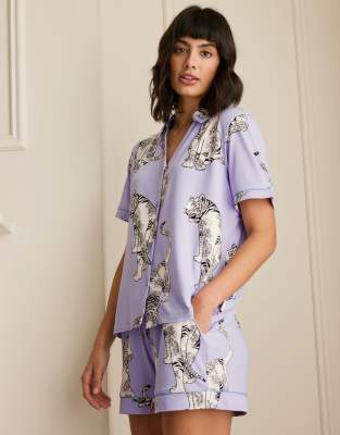 poly short sleeve camp collar shirt and shorts set in tiger print-Purple