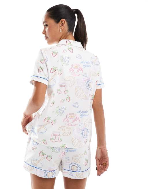 Chelsea Peers poly short sleeve revere pajama set in breakfast table print, 4 of 4