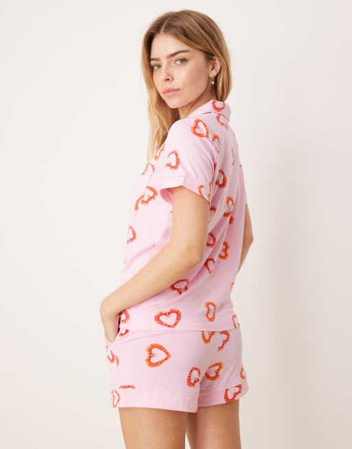 Chelsea Peers poly short sleeve revere shirt and shorts set in heart print