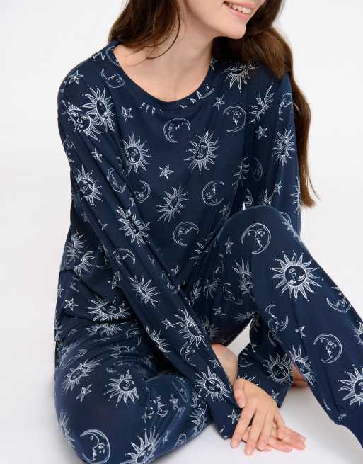 Moon and discount stars women's pajamas