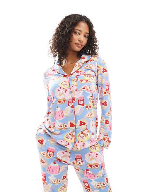 Chelsea Peers - Polyester pyjamaset met lange mouwen en reverskraag en broek in toetjesprint