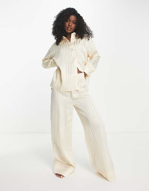 Chelsea wide shop leg pant