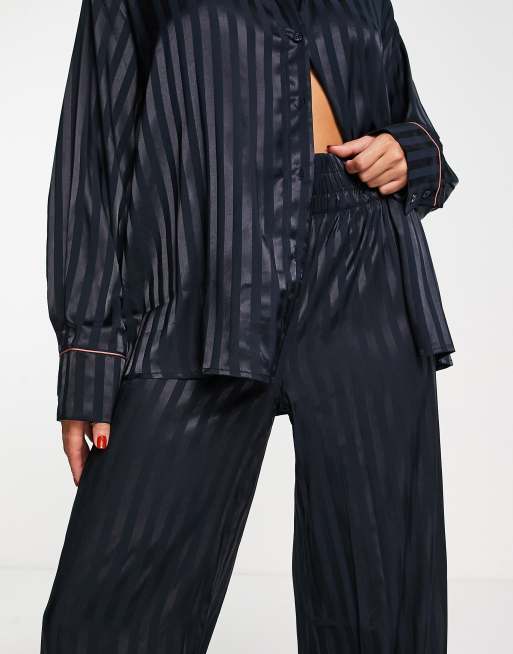 Chelsea Peers premium stripe satin oversized button front top and wide leg trouser pyjama set in navy, 3 of 4