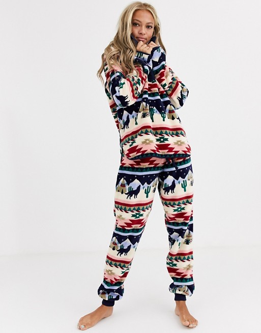 Chelsea Peers printed cosy pyjama set with borg lining