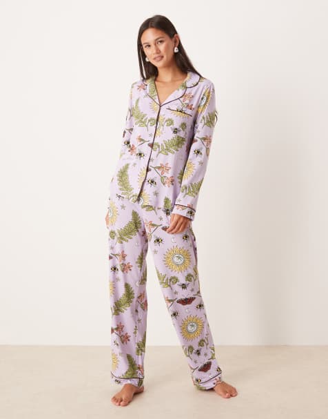 Chelsea Peers - Pyjama van polyester met lange mouwen en reverskraag in natuurprint - view 1