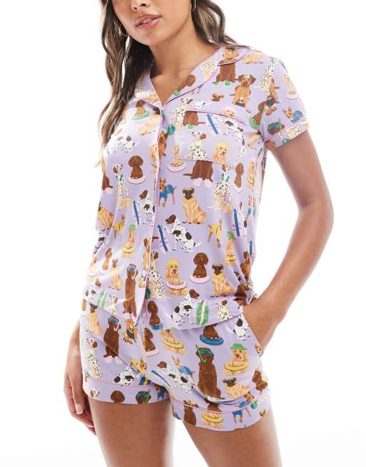 Chelsea Peers - Pyjamaset met korte mouwen, reverskraag en hondenprint in paars