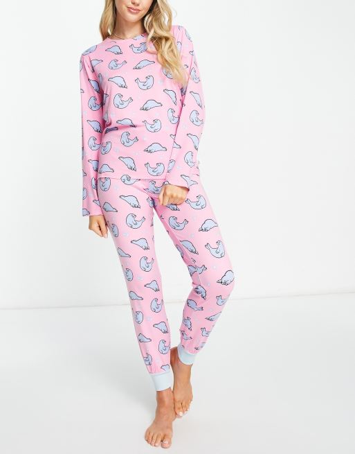 Chelsea Peers - Pyjamaset van top met lange mouwen en broek in lichtroze en blauw met zeehondenprint