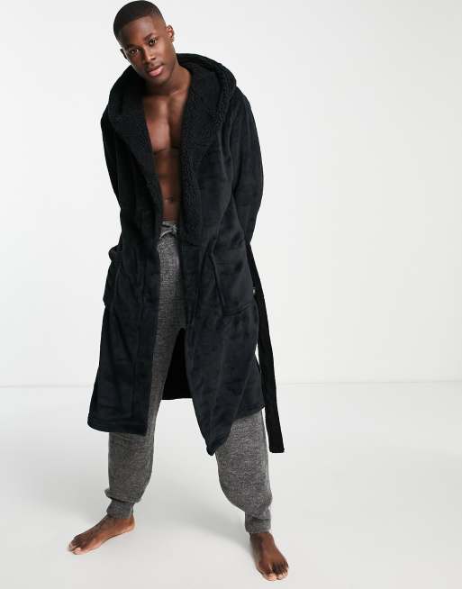 Chelsea Peers robe with hood in black | ASOS