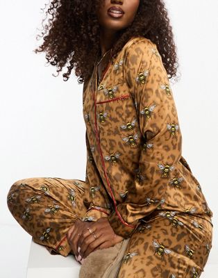 Chelsea Peers satin long pyjama set in brown bee leopard print