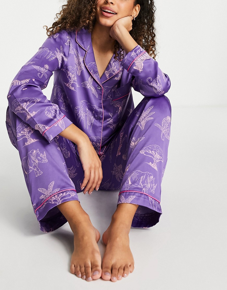 Chelsea Peers Satin printed shirt and pants pajama set in purple-Blues