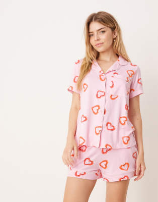 Chelsea Peers - Set aus Polyester mit Herzprint bestehend aus kurzärmligem Hemd mit Reverskragen und Shorts-Rosa