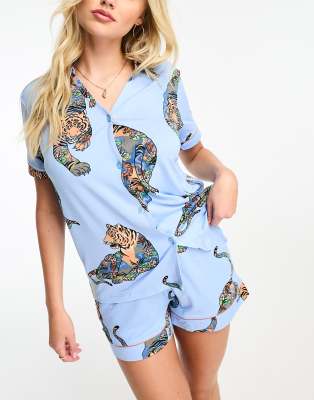 Chelsea Peers Chelsea Peers short sleeve and short poly pyjama set in blue lotus tiger print