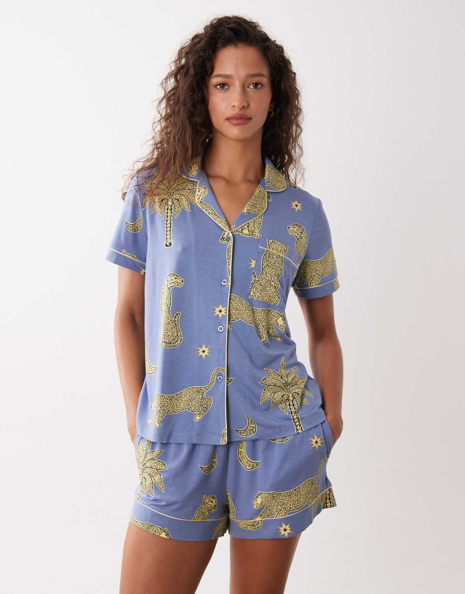 chelsea peers short sleeve jersey camp collar shirt and shorts pajama set with leopard print in blue