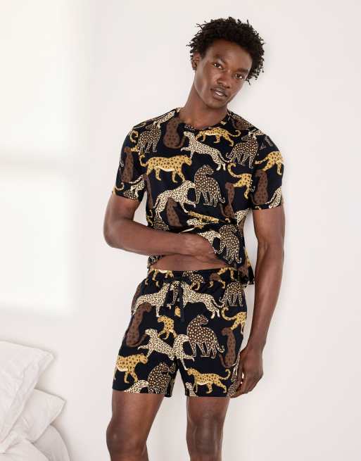 Chelsea Peers Starry leopard print short pyjama set in navy, 5 of 7