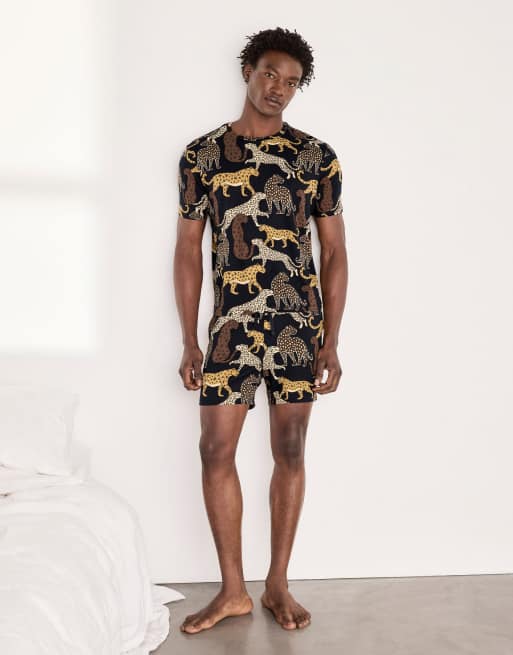 Chelsea Peers Starry leopard print short pyjama set in navy, 6 of 7