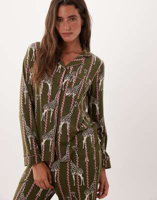 Pyjamas 4