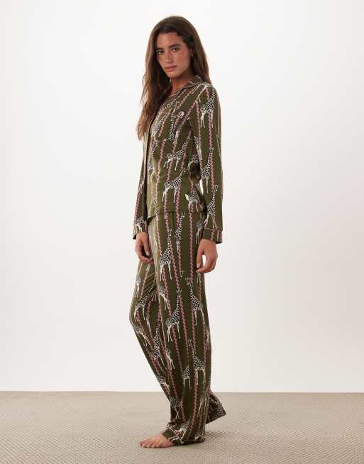 Chelsea Peers super soft button up pyjama set in green and pink squiggle giraffe print, 3 of 4