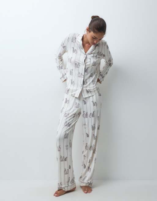Chelsea Peers super soft button up pyjama set in white penguin print, 2 of 4