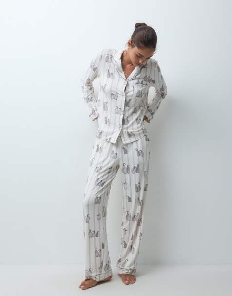 Chelsea Peers superweiches Pyjama-Set mit Knopfleiste und Pinguin-Print in Weiß - view 1