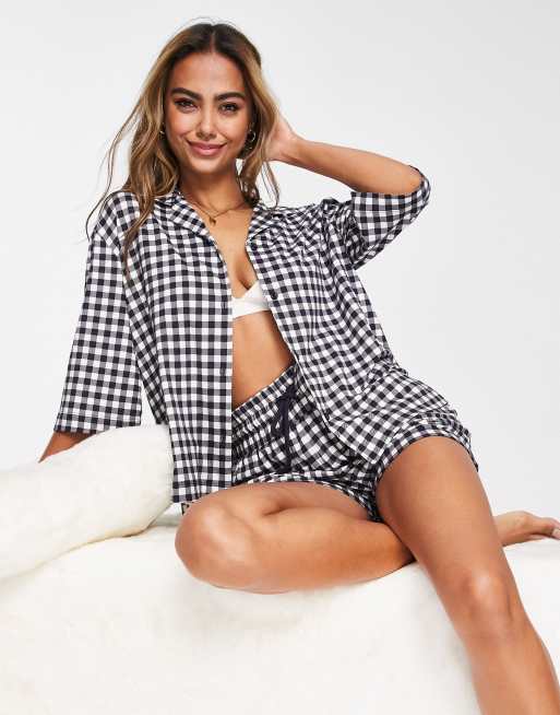 Chelsea Peers – Svart, ginghamrutig, kort pyjamas