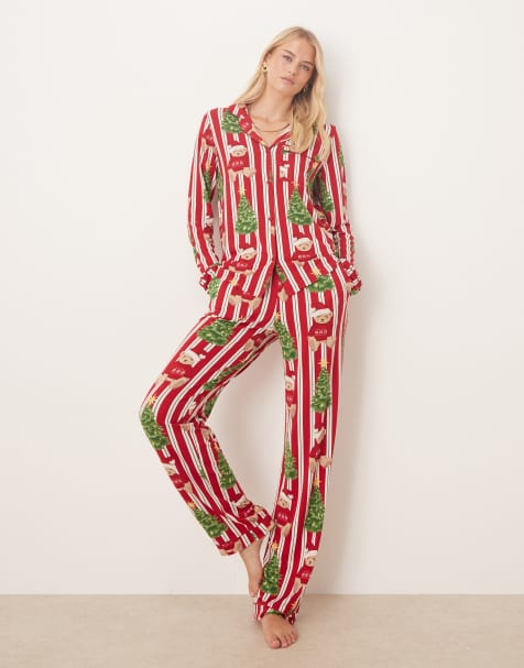 Chelsea Peers Tall poly long sleeve revere pyjama set in Christmas Teddy stripe print - view 1