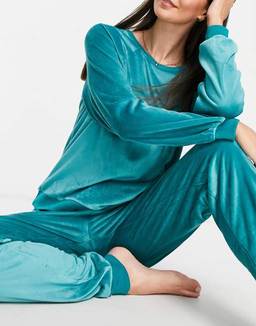 Chelsea Peers Tall poly super soft fleece lounge sweatshirt and jogger set in emerald