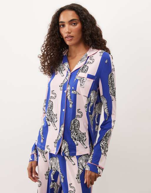 Chelsea Peers Tall super soft button up pyjama set in pink and blue stripe tiger, 3 of 4