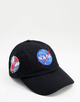 Черная бейсболка с нашивками "NASA" ASOS DESIGN-Черный