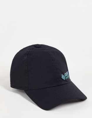   Asos Черная бейсболка с принтом Twenty Goretex New Era 9-Черный цвет