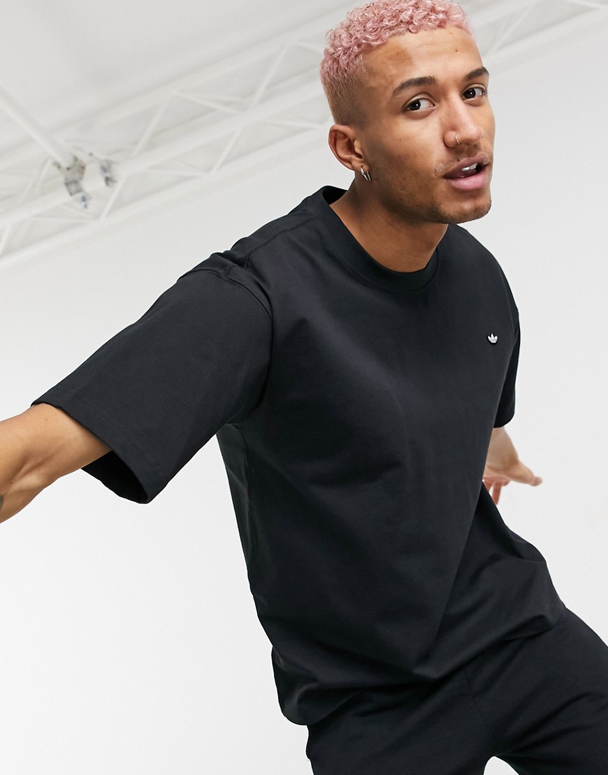 фото Черная футболка премиум-класса от комплекта adidas originals-черный цвет