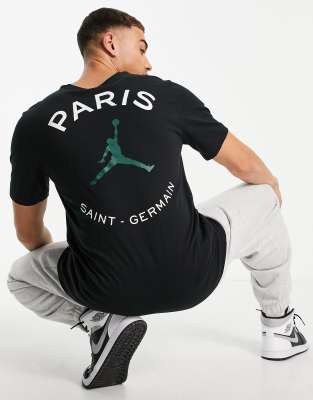 Футболки с принтом  Asos Черная футболка с логотипом Paris Saint-Germain Nike Jordan-Черный цвет