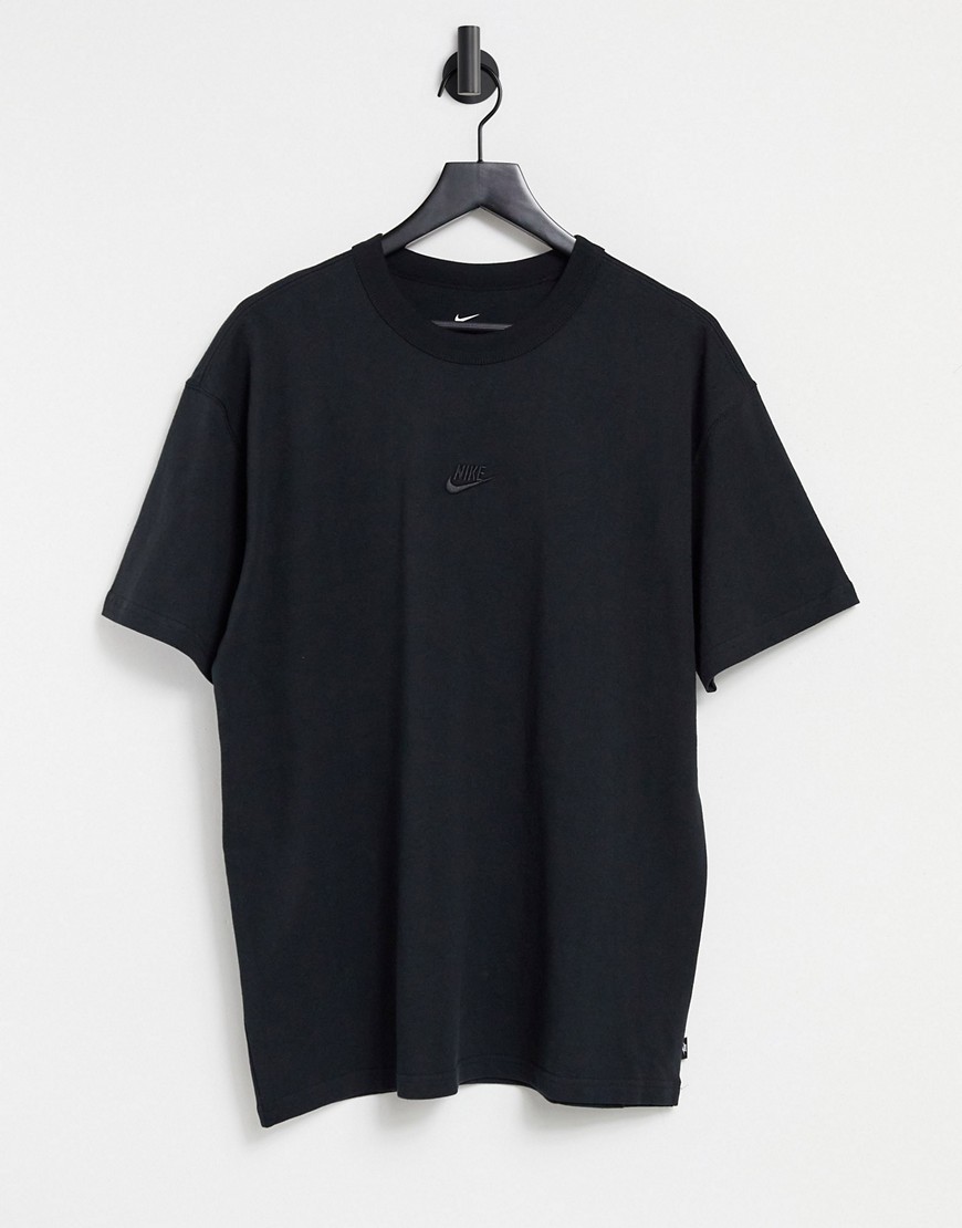 фото Черная футболка в стиле oversized nike-черный цвет