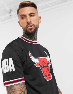 фото Черная футболка в стиле oversized с аппликацией "chicago bulls" new era nba-черный