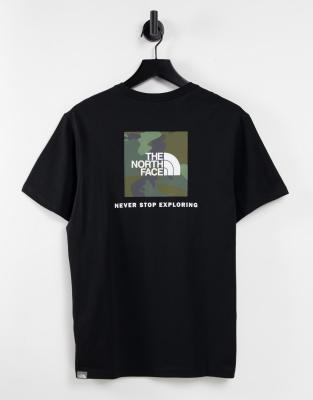 Футболки с принтом  Asos Черная/камуфляжная футболка The North Face Red Box-Черный цвет
