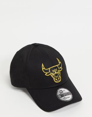 фото Черная кепка с логотипом new era 9forty with gold chicago bulls-черный цвет