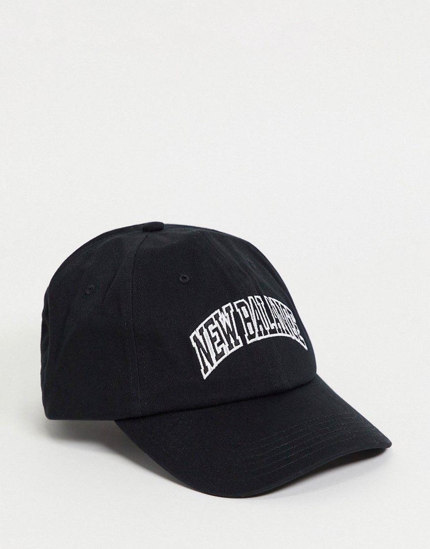 фото Черная кепка с логотипом в университетском стиле new balance-черный цвет