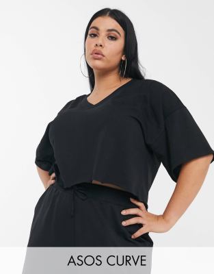 фото Черный кроп-топ с v-образным вырезом asos design curve asos curve