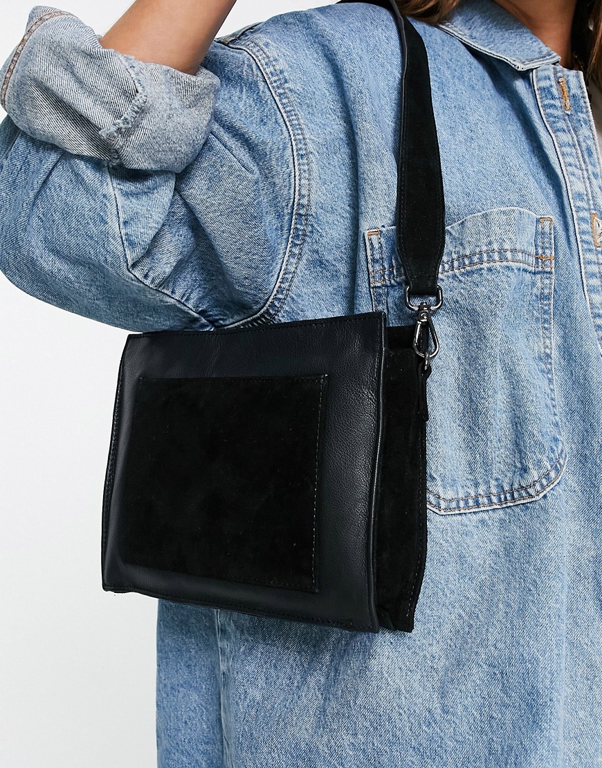 фото Черная кожаная сумка через плечо с одним карманом urbancode-черный цвет