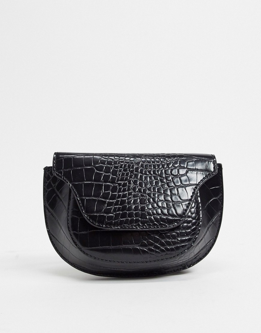фото Черная маленькая сумка-седло с тиснением под крокодиловую кожу glamorous-черный