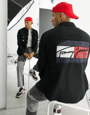 Рубашки с принтами Черная рубашка с выцветшим флагом на спине Tommy Jeans-Черный