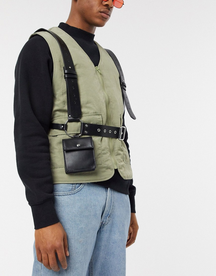 фото Черная сбруя-бандаж с маленькой сумкой из искусственной кожи asos design-черный