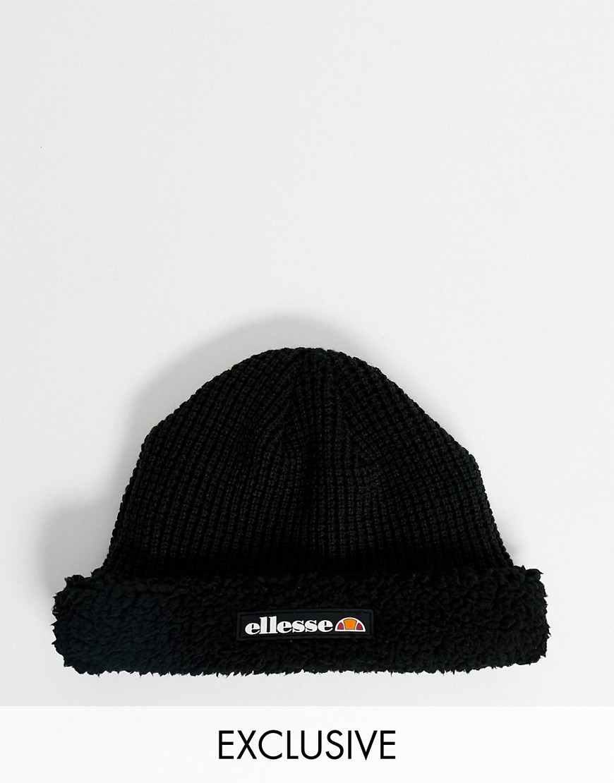 фото Черная шапка-бини с искусственным мехом ellesse эксклюзивно для asos-черный