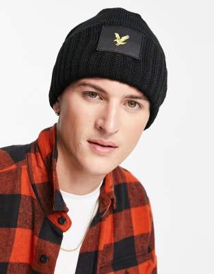 фото Черная шапка-бини в стиле casual lyle & scott-черный цвет